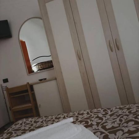 Hotel Ducale Bellaria-Igea Marina Buitenkant foto